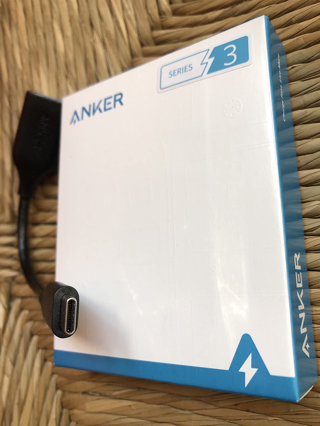 Guter Adapter, eng am Gehäuse
